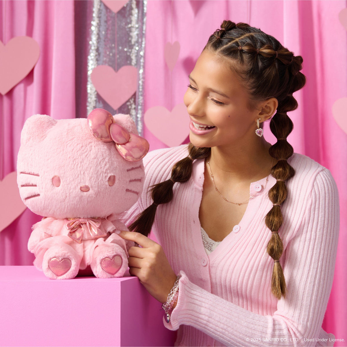 Hello Kitty 12" Ultra-Premier Monochrome Plush (Limited Edition) Plush Jazwares